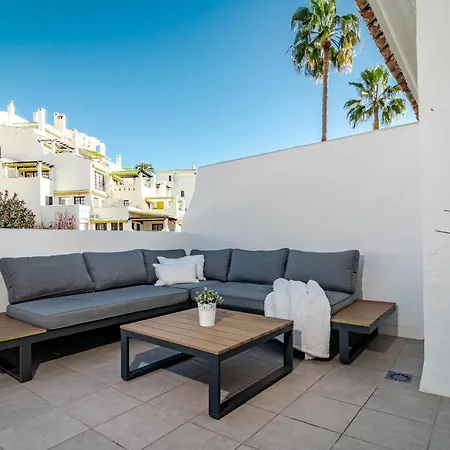 Captivating 2 Bedroom In Popular Nueva Andalucia Close To Centro Plaza * Marbellac